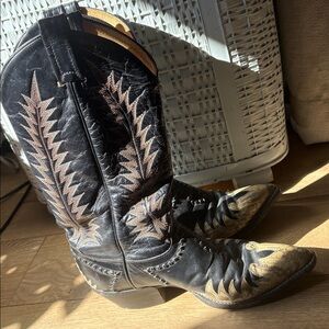 Tony Lama Vintage Black and Brown Western Cowboy Boots